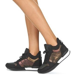 Meggy (fashion sneakers)